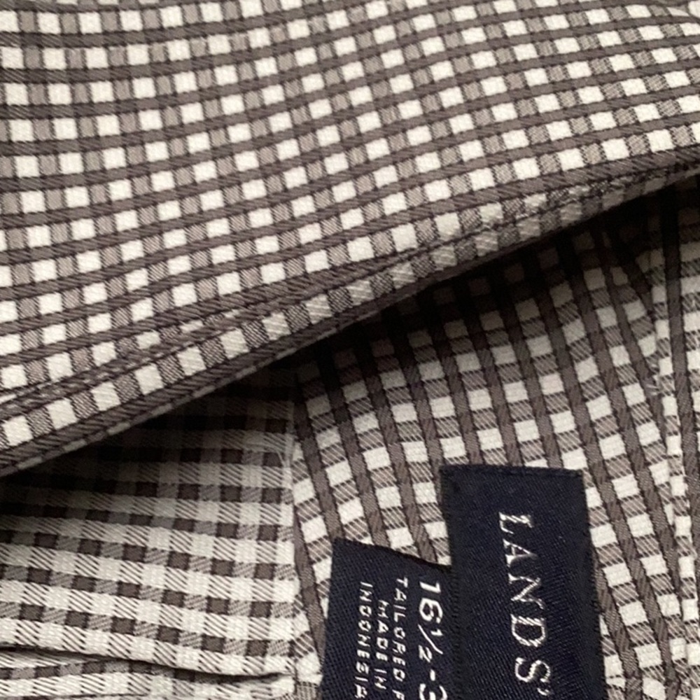 Lands’ End mens shirt, size 16.5-35, no-iron - Picture 5 of 7